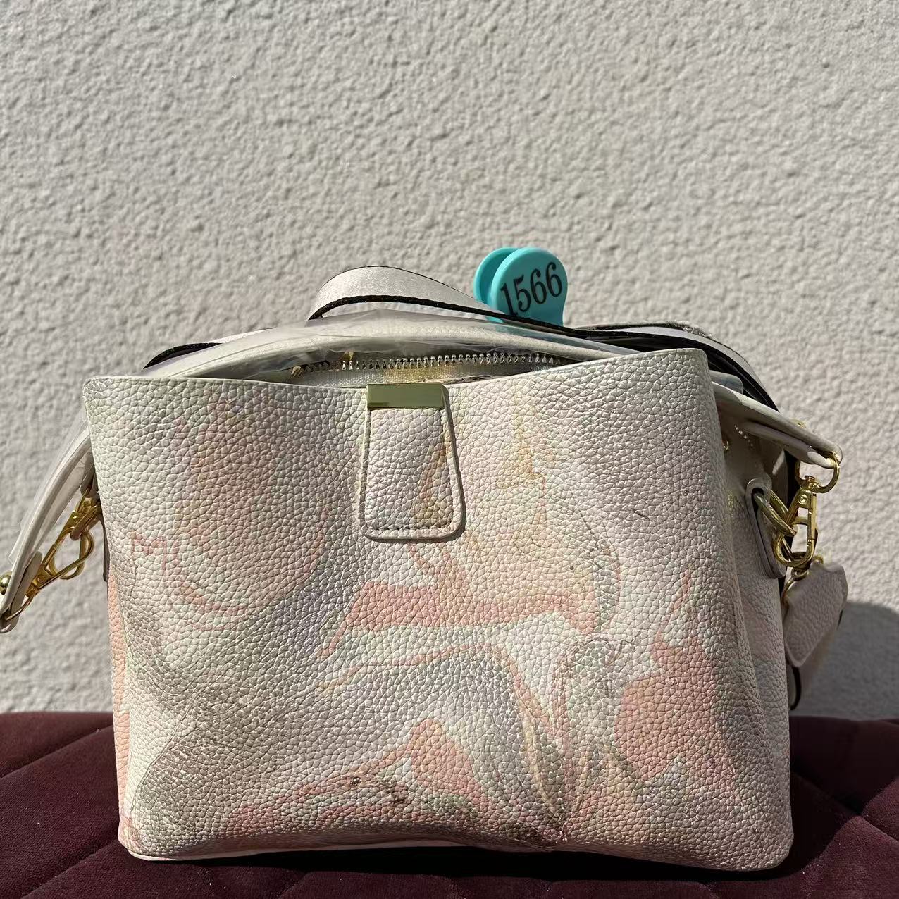 [Square Leather BAG 1566]