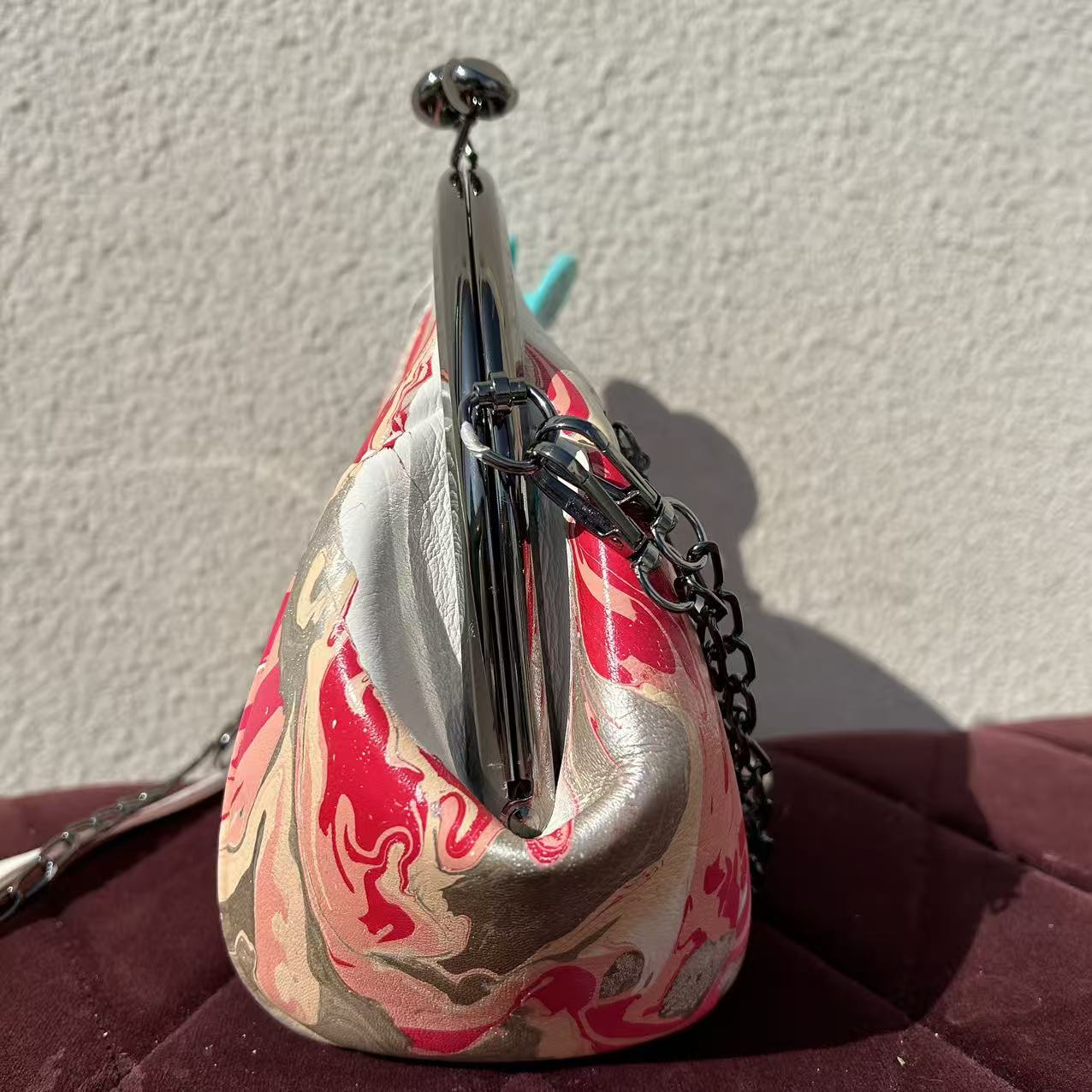 [Kiss-Lock Frame Crossbody Bag 764]