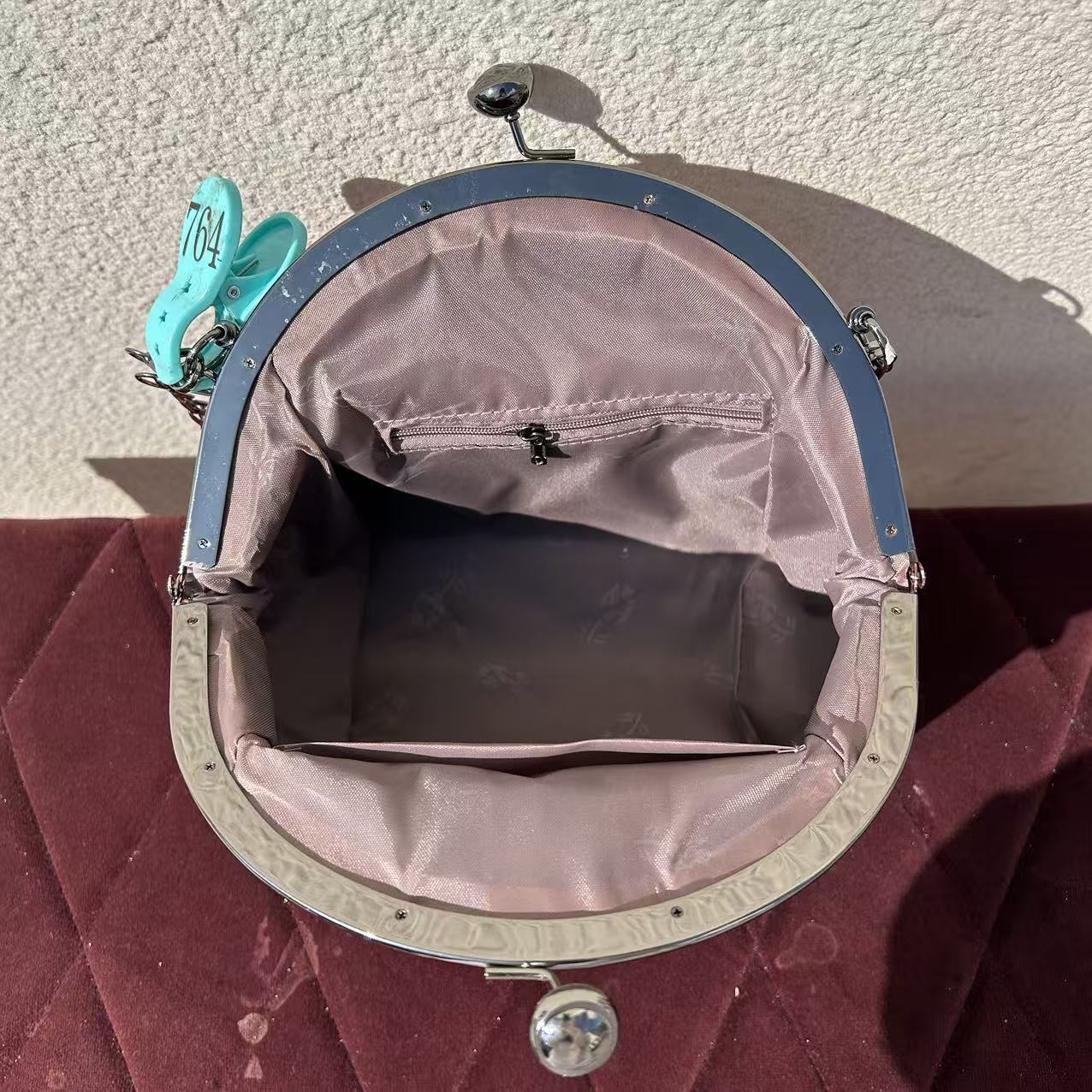 [Kiss-Lock Frame Crossbody Bag 764]