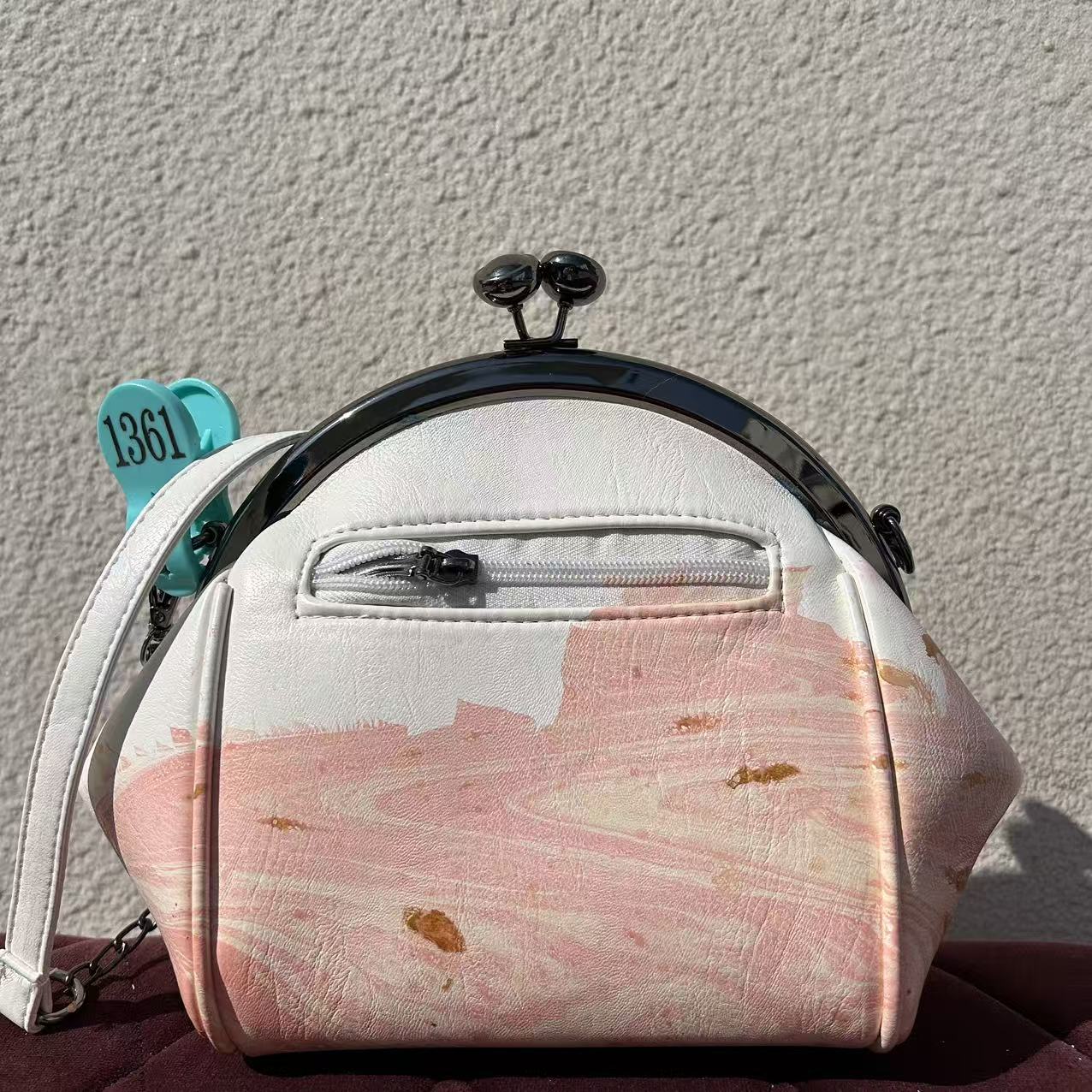 [Kiss-Lock Frame Crossbody Bag 1361]