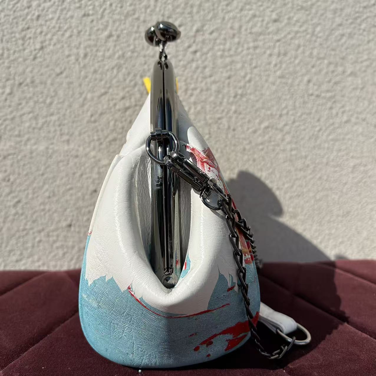 [Kiss-Lock Frame Crossbody Bag 1140]