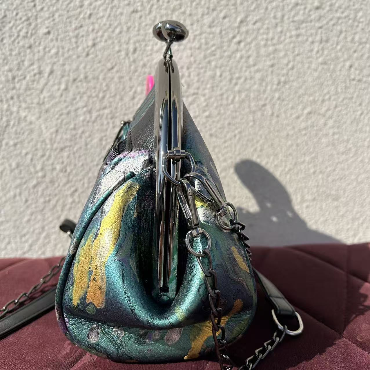 [Kiss-Lock Frame Crossbody Bag 1092]