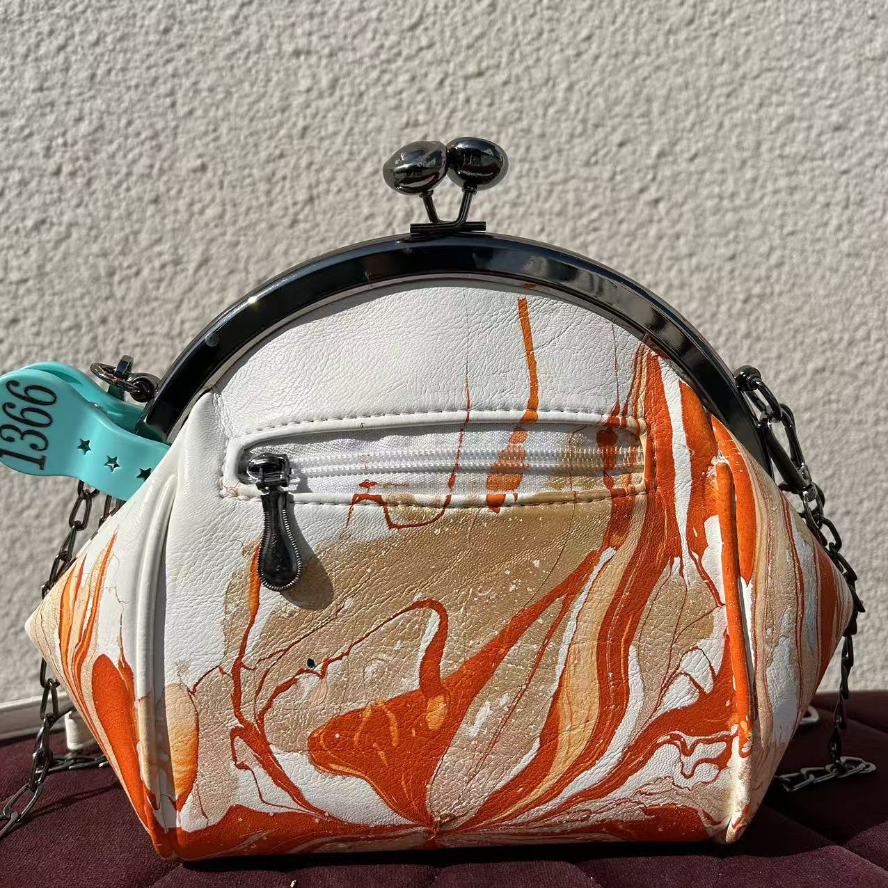 [Kiss-Lock Frame Crossbody Bag 1366]