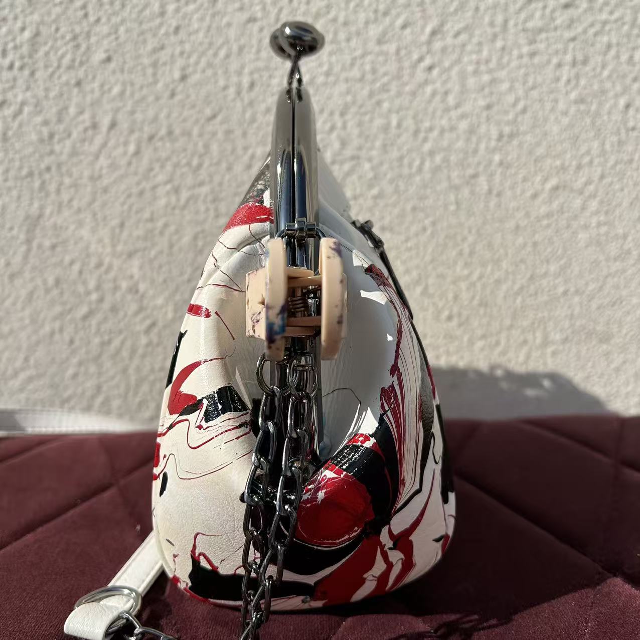 【Kiss-Lock Frame Crossbody Bag 1366】