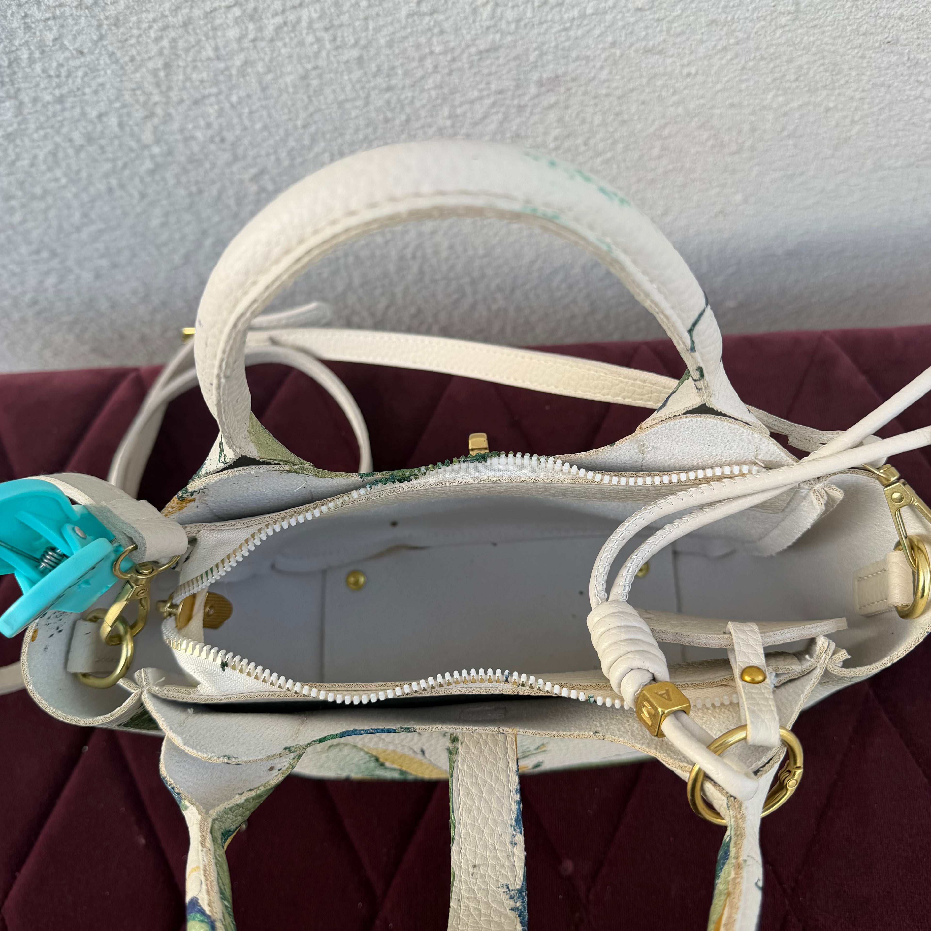 【leather crossbody bag 1570】